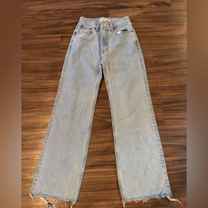 Women’s Abercrombie & Fitch 90s Relaxed High Rise Jean- Size 00R/24